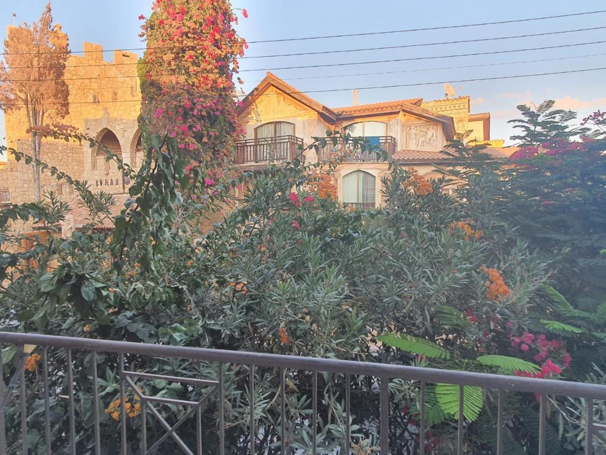 Ancient Paphos - Cozy Place Next To The Sea, Marina, Historical Sites, Buses, Mall, And Market Exterior photo