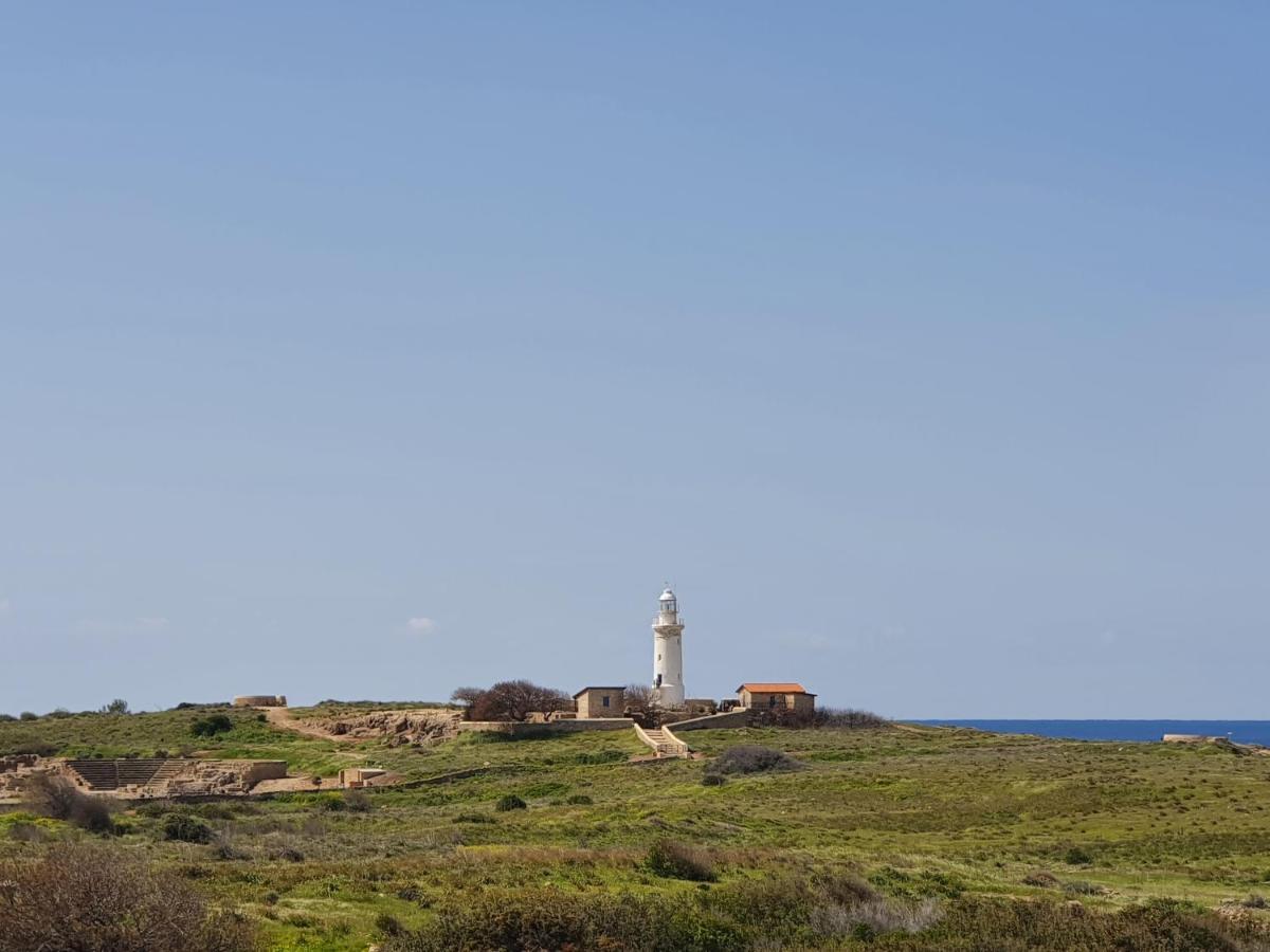 Ancient Paphos - Cozy Place Next To The Sea, Marina, Historical Sites, Buses, Mall, And Market Exterior photo